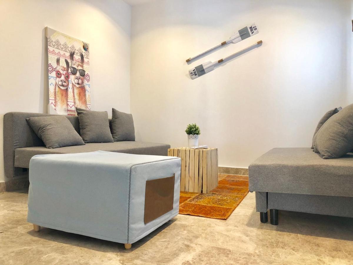 Сasa de vacaciones Covd 19 Free- Total Purified - Chic House - 3 Mm To Puerto Banús&beach - Golden Mile - Direct Access To Pool&tropical Garden Marbella